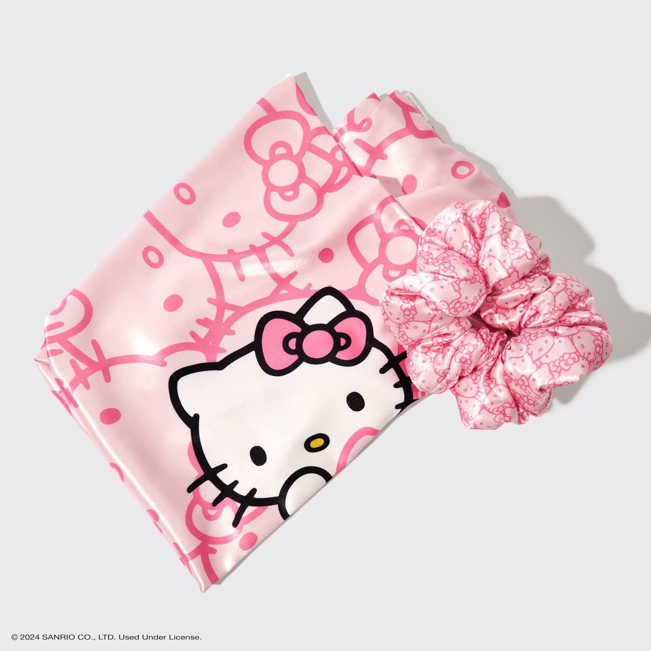 KITSCH - Hello Kitty x Kitsch Satin Pillowcase & Pillow Scrunchie Set